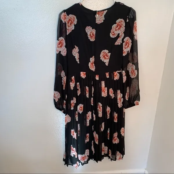 Tommy Hilfiger Women's Size 2 Floral Chiffon Dress Black Pink Floral Long Sleeve - Image 12