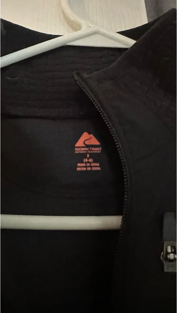 Ozark trails jacket Black - Image 2
