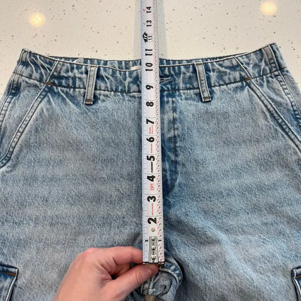 Aritzia Denim‎ Forum The '90s Edie Lo-Rise Cargo Jeans Size 25 - Image 10