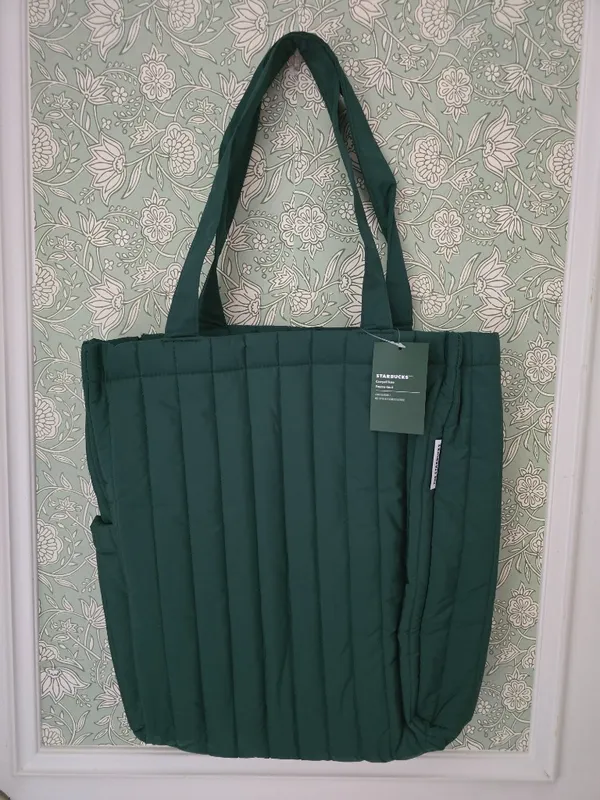 Starbucks Online Exclusive Quilted Green Carryall Tote - Image 4