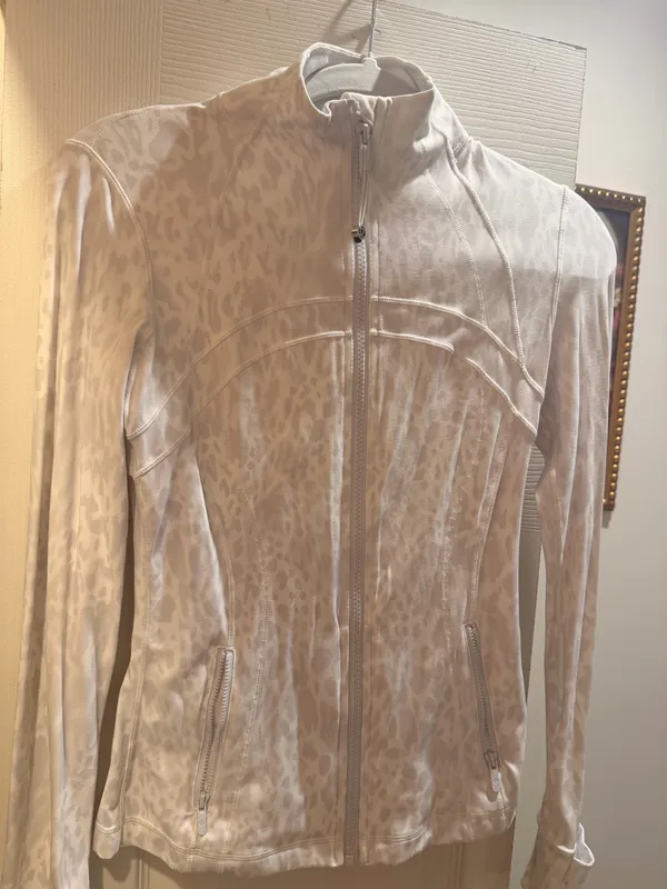 Lululemon Define Jacket - Image 3