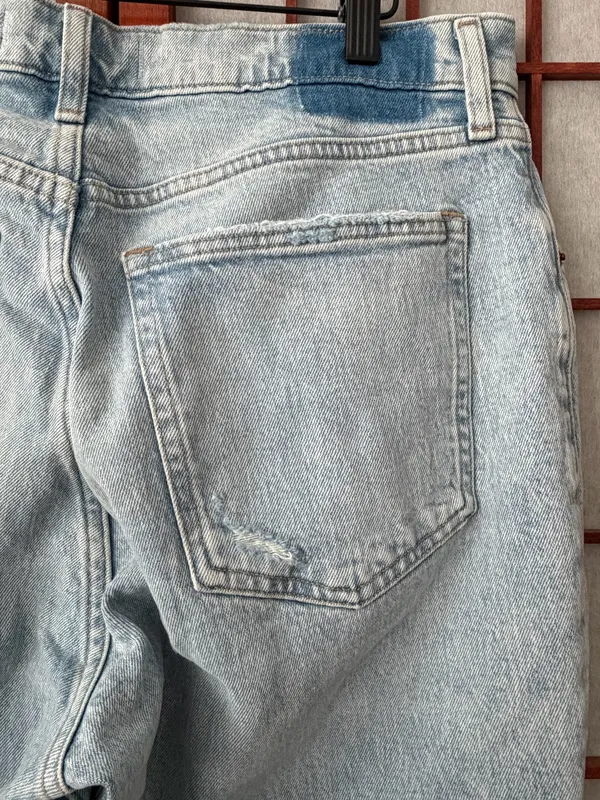 Abercrombie & Fitch curve love 90’s light wash jeans - Image 6
