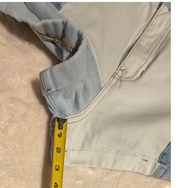 PacSun Mom Shorts Size 28 Patchwork Colorblock Denim High Waisted Blue White‎ - Image 9