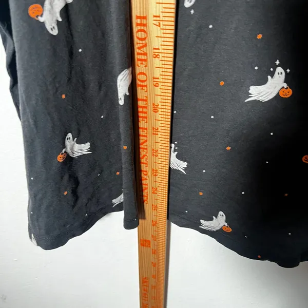 Old Navy Halloween T-Shirt Women's XL Gray Ghost Pumpkin 100% Cotton - Image 5