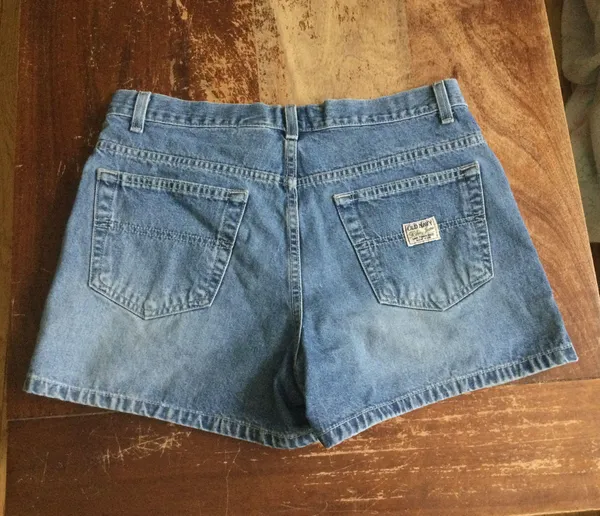 Old Navy Vintage Jean Shorts - Sz 10 - Image 2