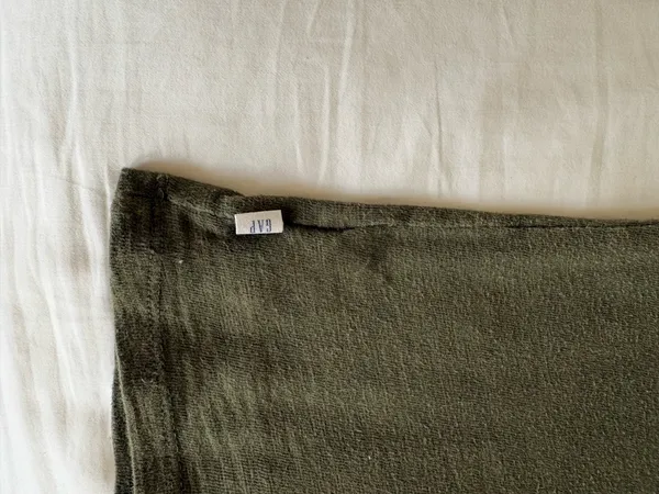 Gap shirt - Image 7