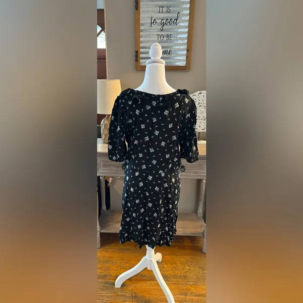 NWT Gap Floral Ruffle Dress - Image 6