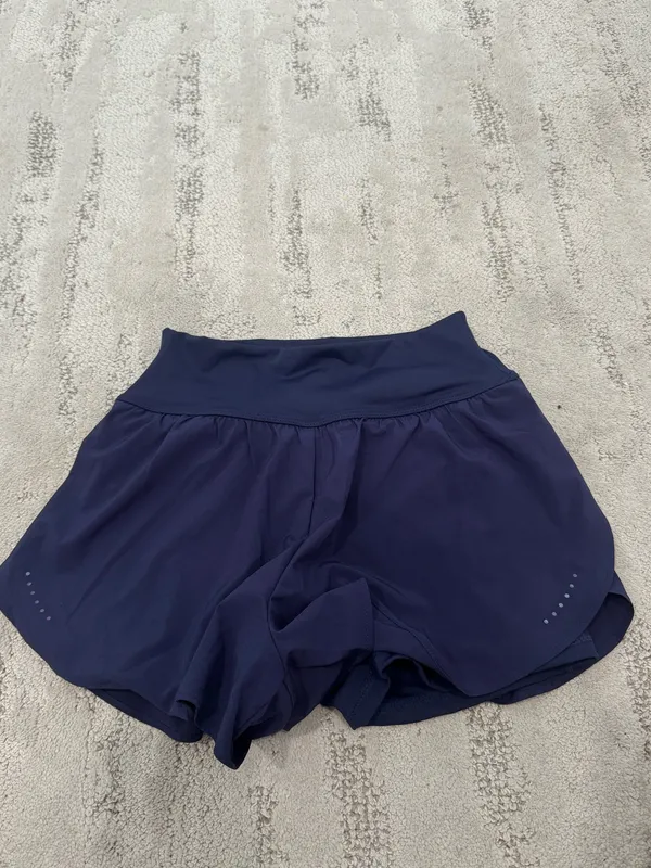 Halara Running High-Waisted Shorts xs - Image 2