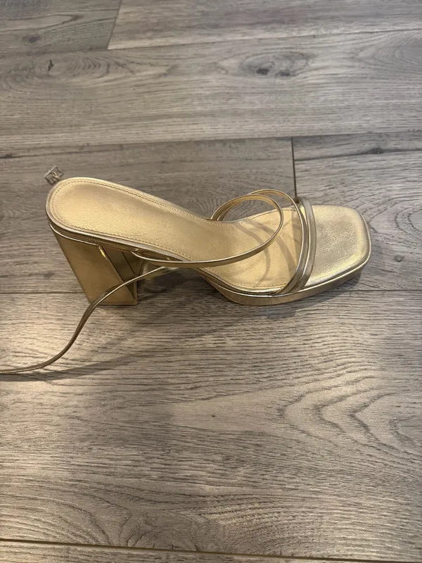 Soda Gold Platform Wedges - Image 3