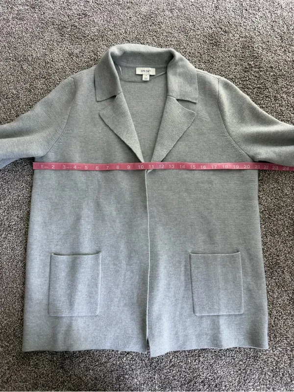 ON 34th Gray Knit Blazer Cardigan Size S Open Front Patch Pocket Jacket - Image 3