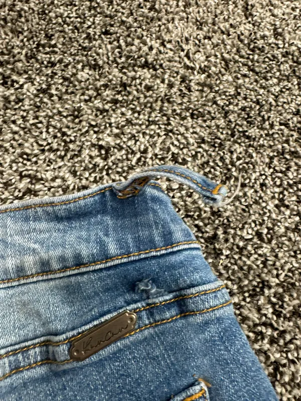 KanCan Distressed Skinny Jeans - Image 5