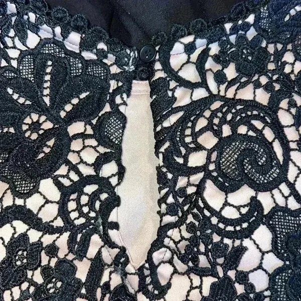 Jodifl Jessie Lace Top NWT Size S 080126 - Image 3