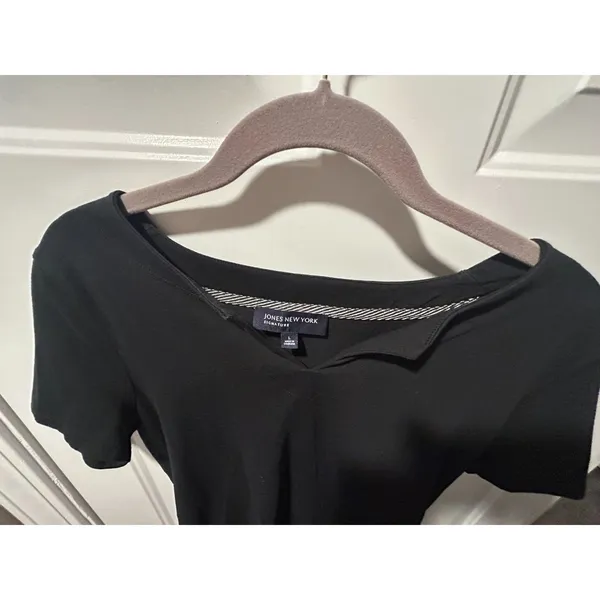 Jones New York Signature Women's Black V-Neck Short Sleeve Blouse Top Size L‎ - Image 3