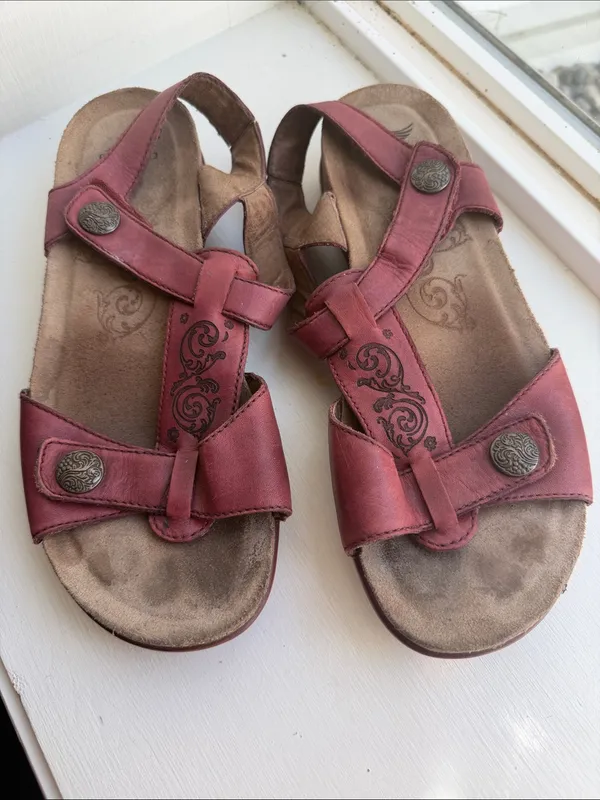 Dansko Red Leather Adjustable Strap Sandals - Image 2