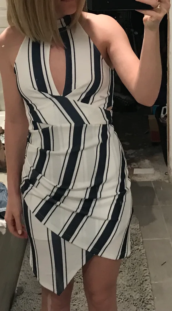 Hope's NWT Striped Dress - Image 4