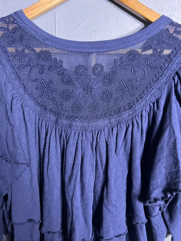 Free People Rose Party Tee Blouse Top Swingy Lace Embroidered Ruffle. Small - Image 6
