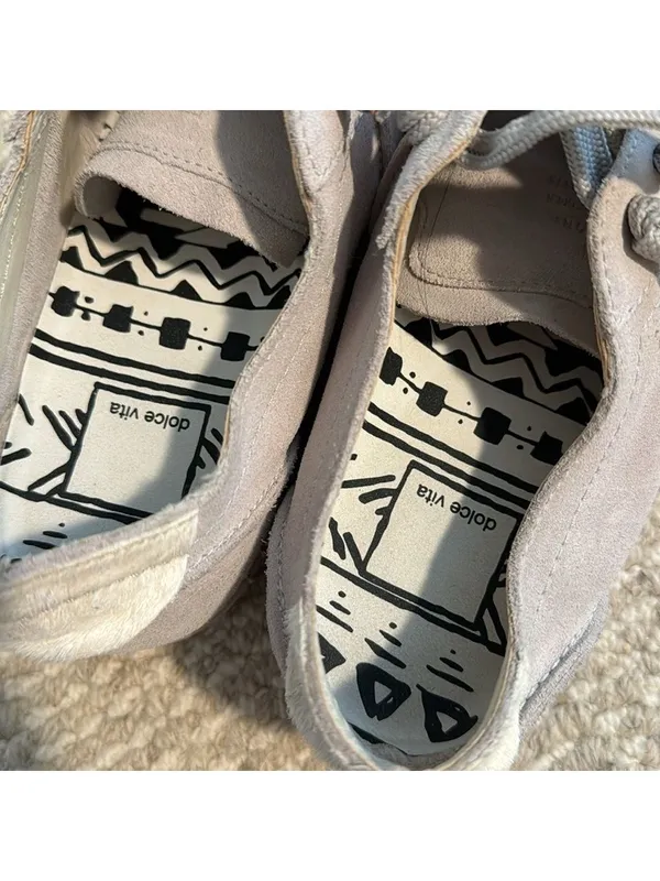 Dolce Vita Sneakers Gray Size 8.5 - Image 4