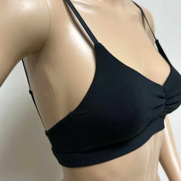 NWOT Me Undies Black Feel Free Ruched Bralette - Image 4