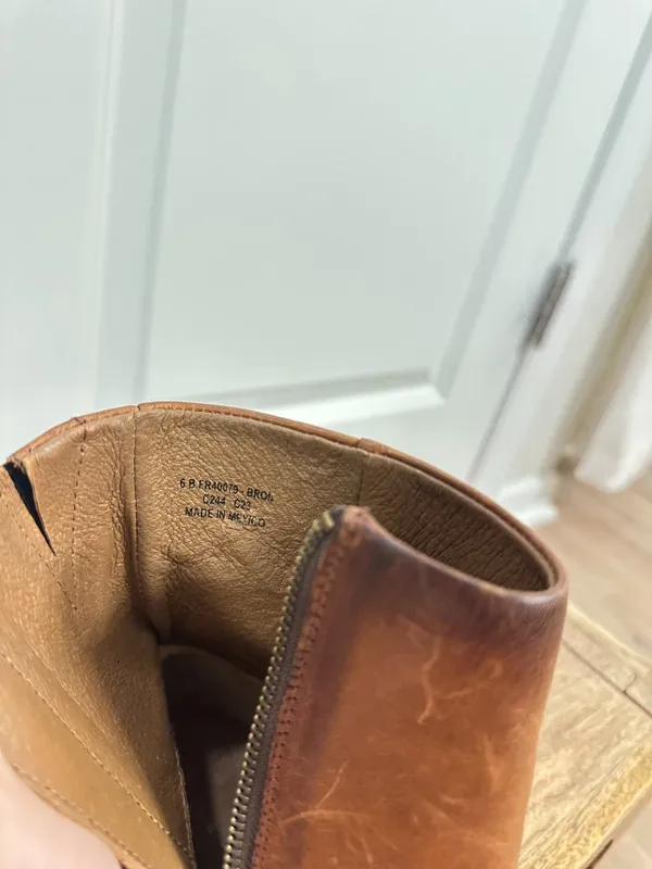 FRYE Veronica Leather Zip Booties in Bronze Size US 6 - Image 8