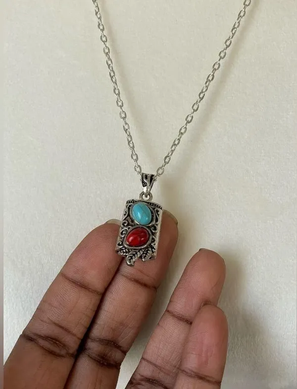 Turquoise & Coral Stone Silver Pendant Necklace. - Image 3