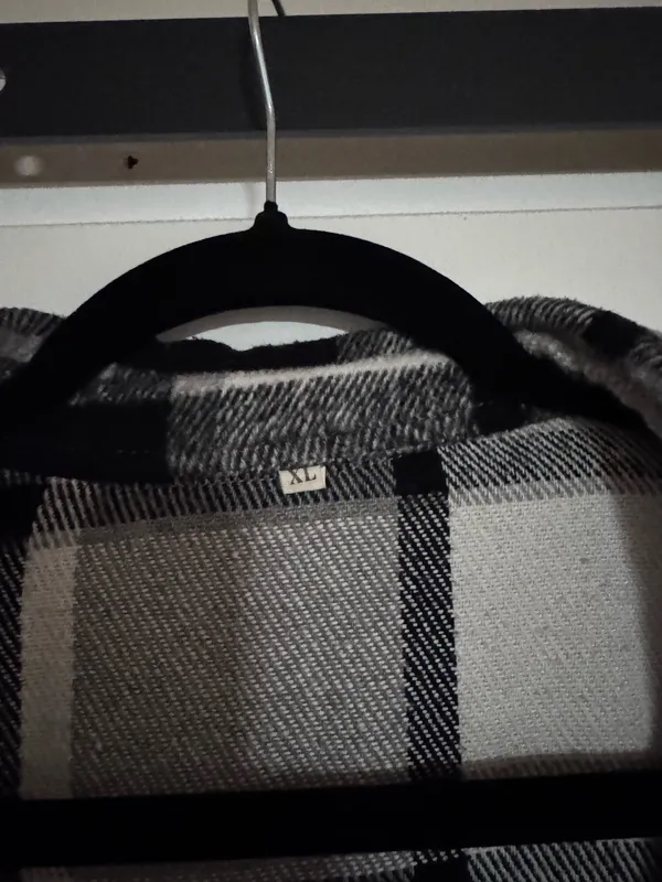 Plaid Black and White Oversized Shirt Jacket Gray Size XL - Image 2