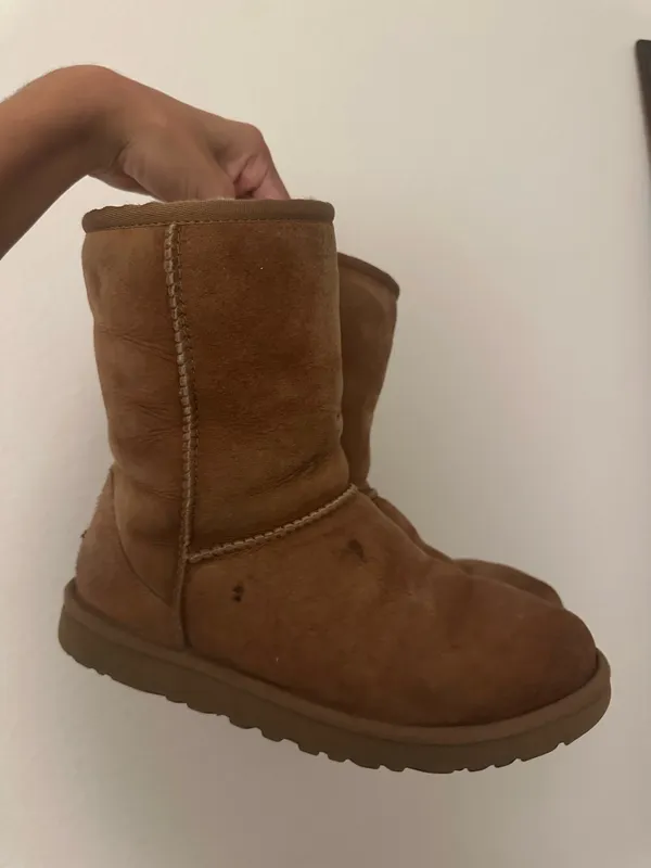 UGG Boots Women’s Australia Brown - Image 3