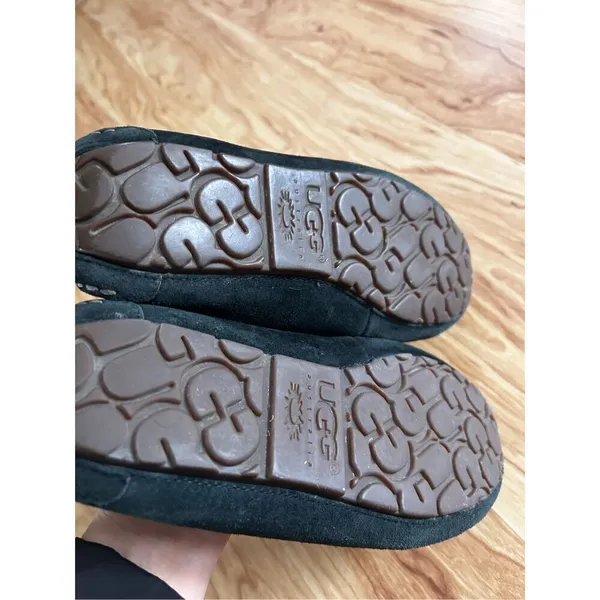 UGG Womens Ansley Black Moccasin Slippers Size 6 Uggs - Image 3