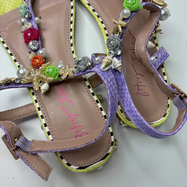 Betsey Johnson Rhianna Sandals Multi Lime Floral Shell Embellished Womens 6.5 - Image 7