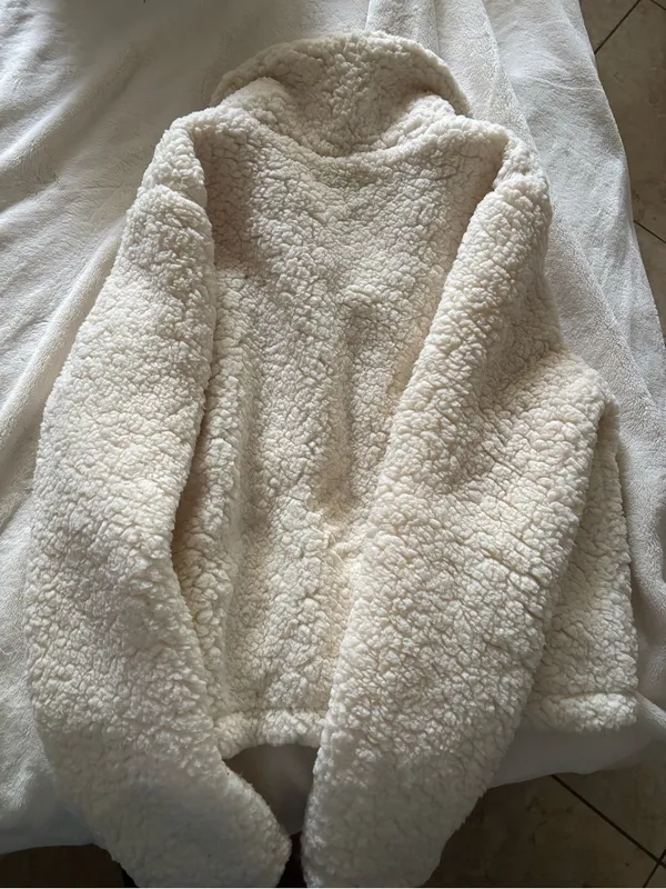 iris Cream Sherpa Zip Jacket - Image 3