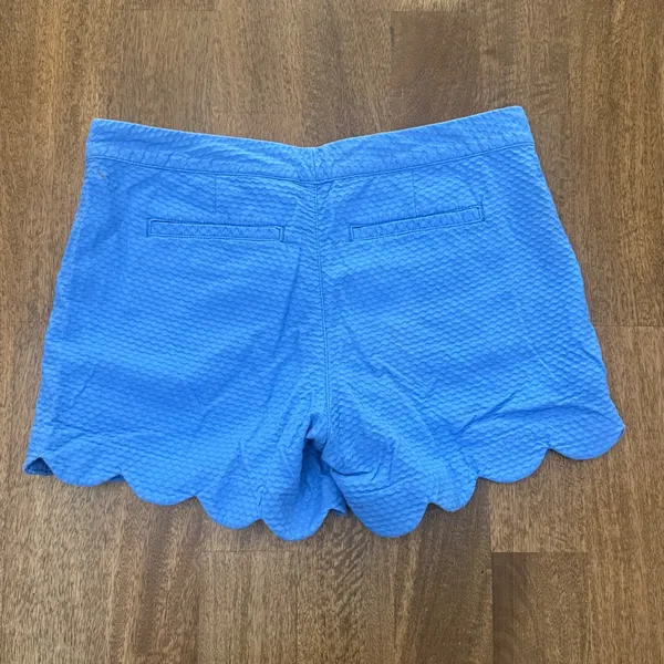 Lilly Pulitzer The Buttercup Short Blue Seersucker Scallop Hem Cotton Womens 6 - Image 2