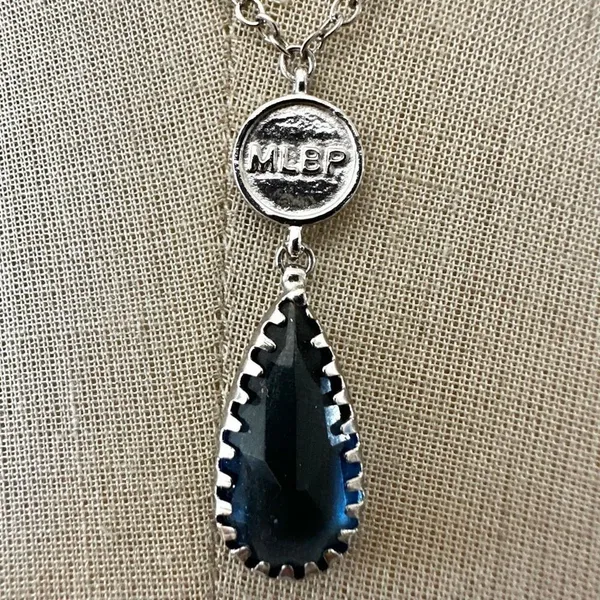 New York Yankees MLBP Necklace with Blue Crystal Drop - Image 2
