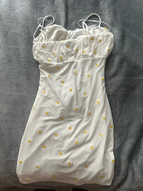 Princess Polly Floral Daisy Ruched Mini Dress - Image 2