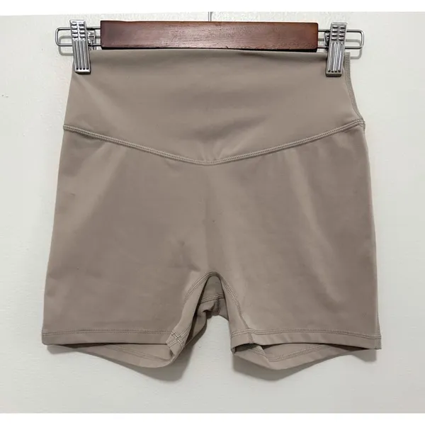 Acta Wear Women's EVO‎ Biker Shorts Squat Proof 4" In Color Moon Size S NWOT - Image 3