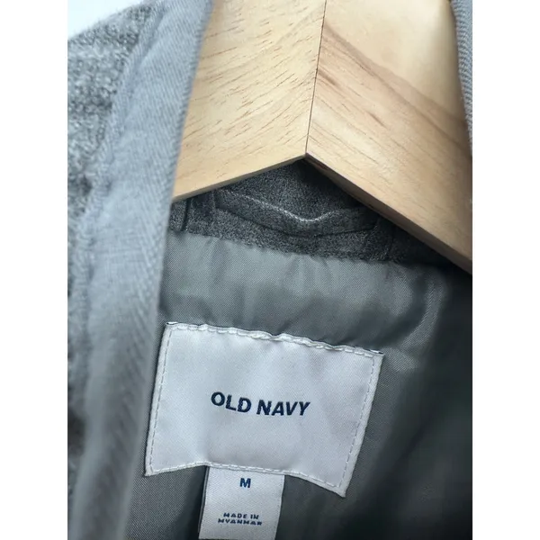 Old Navy Gray Quilted Vest Women Sz M Full Zip Winter Neutral Minimal‎ Lined - Image 4
