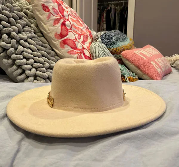 Boho Felt Wide Brim Fedora Hat - Image 4