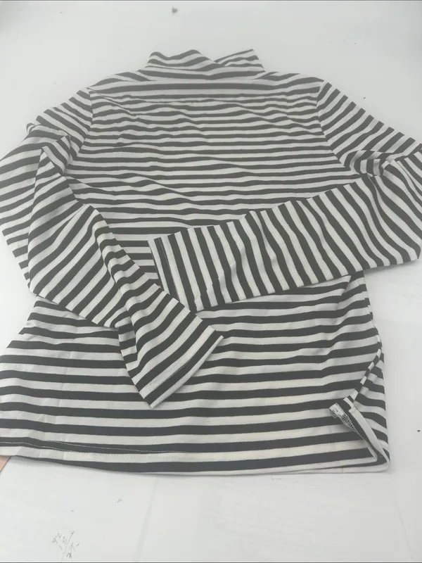 Women’s Striped Long-Sleeve Tee - Black & White - Image 6