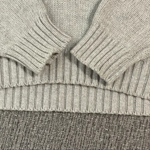 Brandy Melville Gray Sweater - Image 7