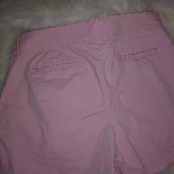 Old Navy 10 Pink Cotton Shorts - Image 3