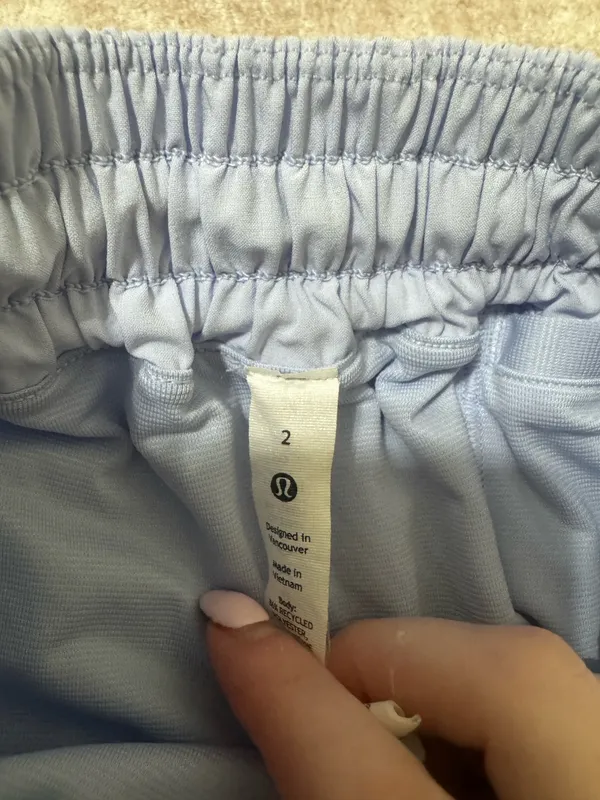 Lululemon Hotty Hot Short *Long 4" size 2 - Image 3