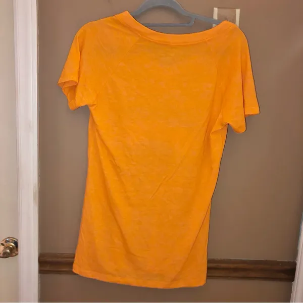 Adidas Tennessee Vols V‎ Neck shirt orange size large - Image 2