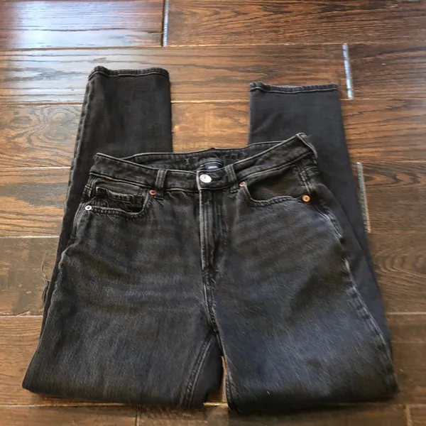 AMERICAN EAGLE Mom Jean in black size 4 regular - Image 2