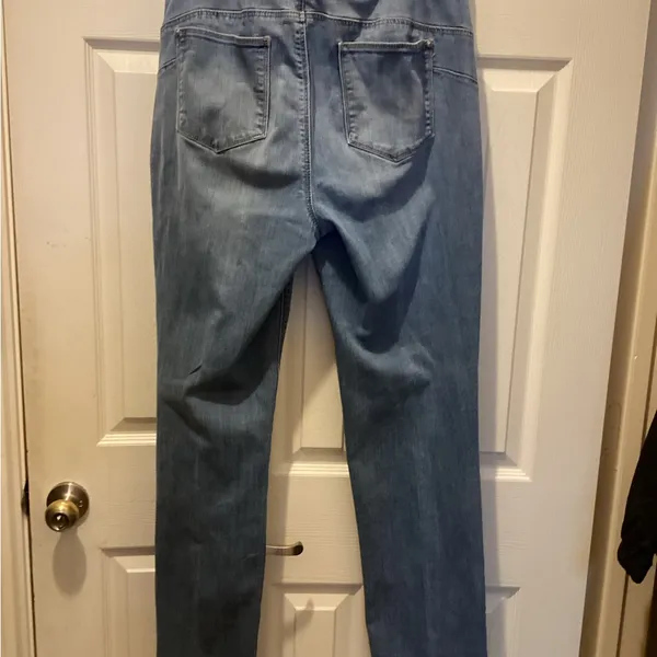 Chico's Women's Blue Straight Leg Jeans - Image 4
