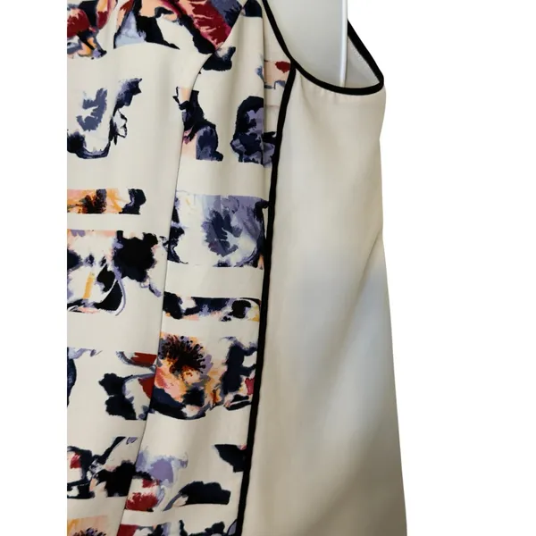 WHITE HOUSE BLACK MARKET Abstract Floral Striped Tank Top NWOT‎ Size Medium - Image 4