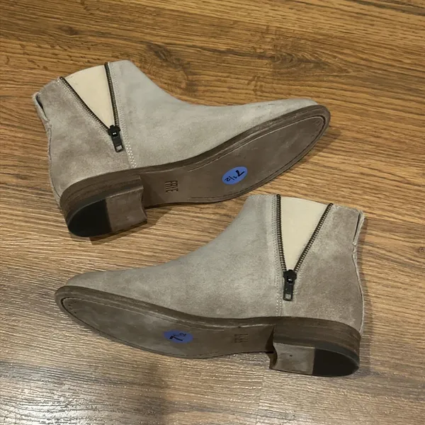 Frye Carly Double Zip Suede Leather Ankle Boots Women's Size 7.5 B Tan - Image 7