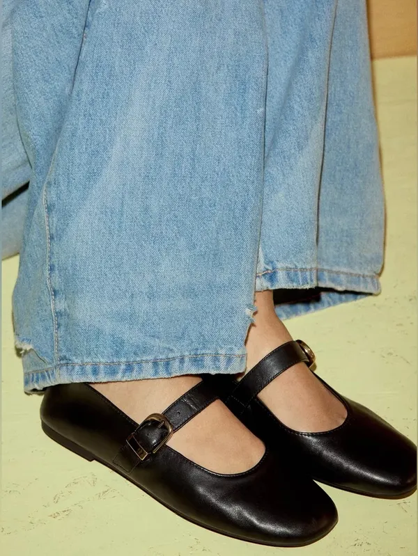 Zara Black Leather Mary Jane Loafers Gold Buckles size 38 NWT New casual - Image 2