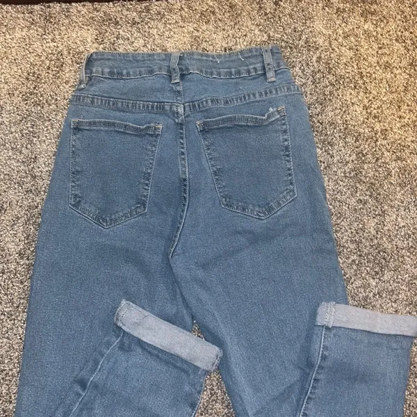 Cotton On Mom Jeans - Image 3