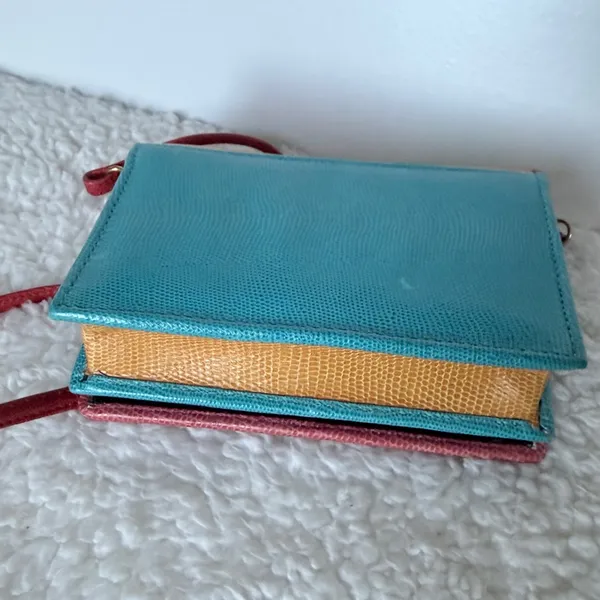 So Cute Handmade Mexican Leather Fish/Appliqué Crossbody Wallet - Image 8