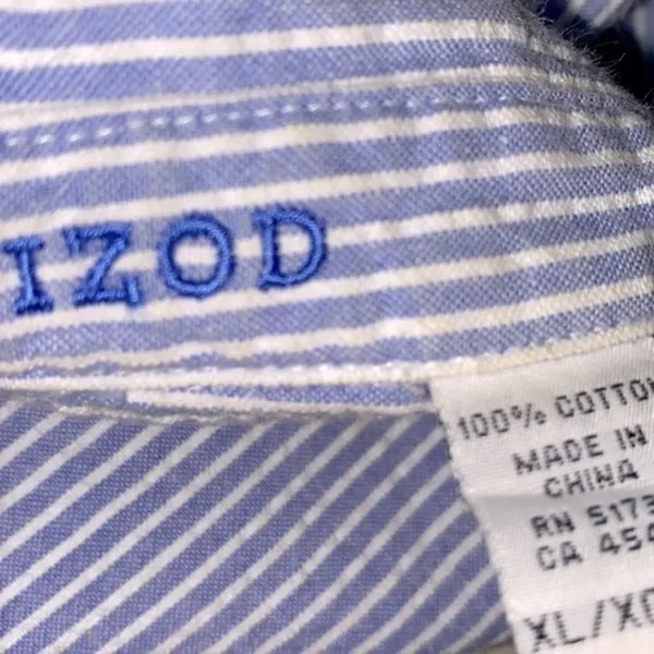 IZOD blue striped top size XLarge - Image 4