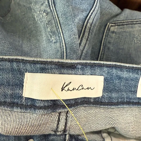 KanCan Medium Wash Cropped Jeans Blue Size 30 - Image 4