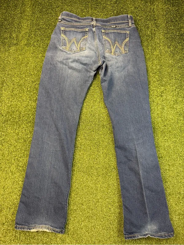 Wrangler QBaby Ultimate Riding Boot Cut Jean with Cool Vantage Embroider 9/10x34 - Image 7